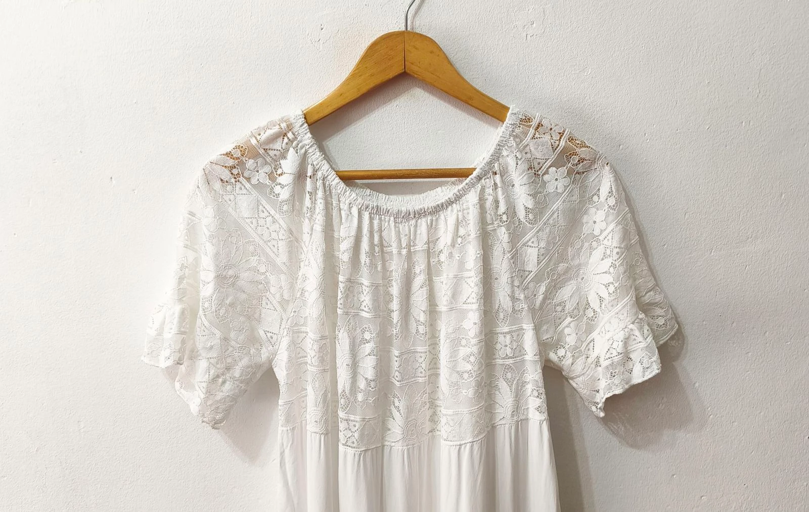 Witte zomerjurk voor dames maat M-L – photo 3